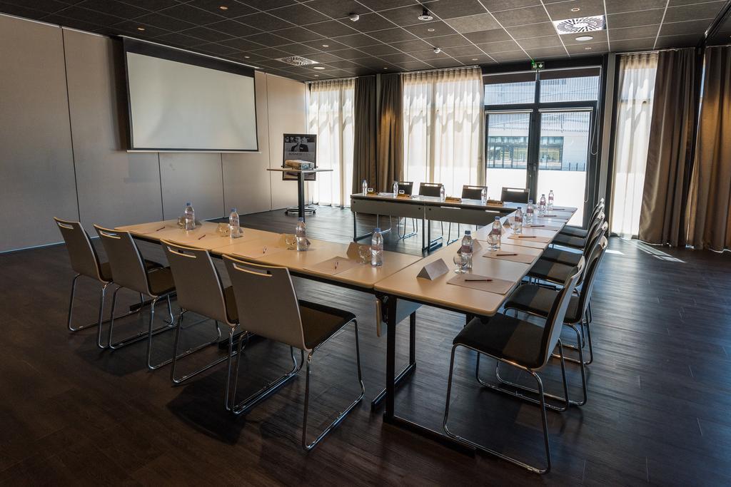 Mercure Cherbourg Centre Port Eksteriør billede