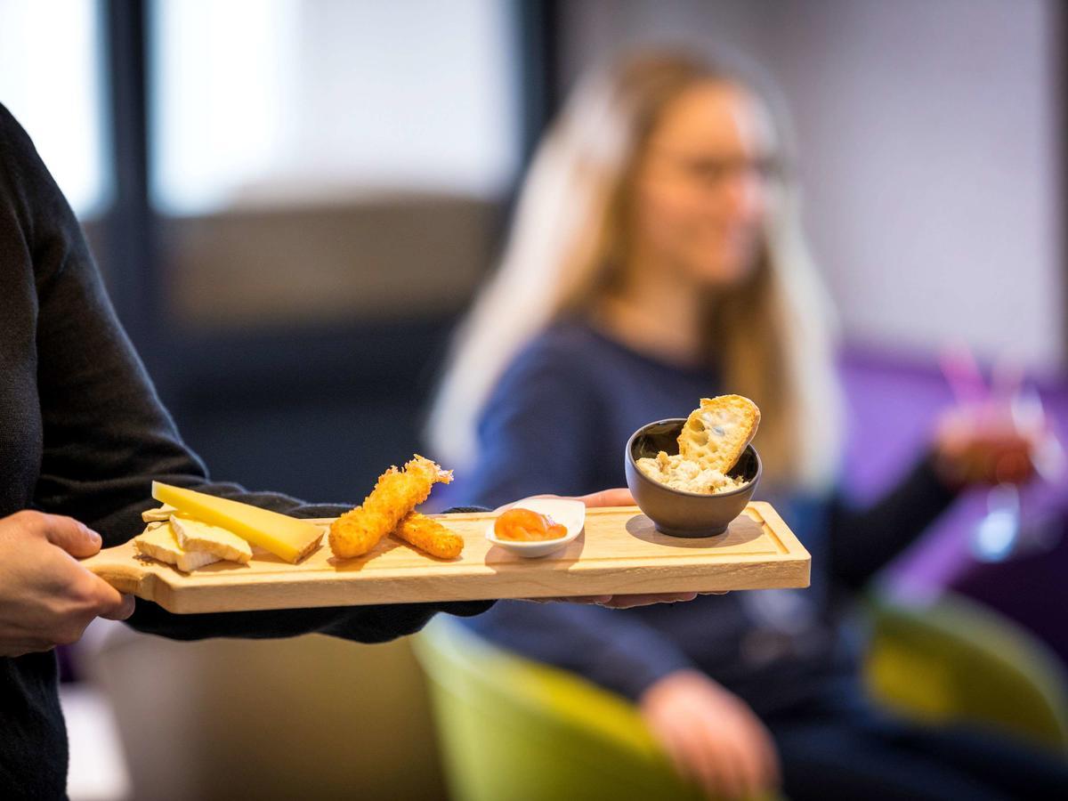 Mercure Cherbourg Centre Port Eksteriør billede